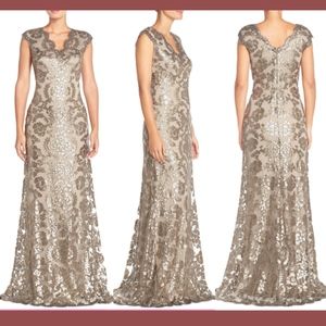 NWT Tadashi Shoji Sequin Lace Gown in Smoke Pearl‎ [PETITE SZ 6P ]